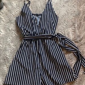 Romper brand zaful.nwto with tags.